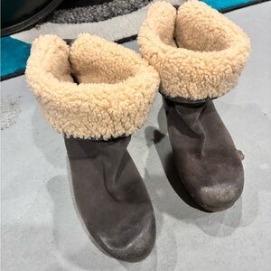 UGG Brown Ankle Boots with Cream Shearling